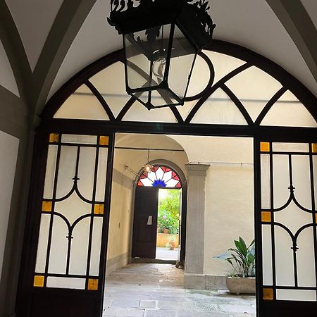 Cynthia'S Garden - Apartment With Private Garden In Santa Croce Флоренция Екстериор снимка